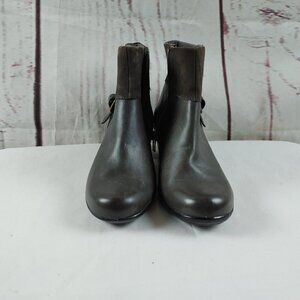 Clarks Bendables Womens Two Tone Gray Brown Leather Ankle Bootie Shoe Size 6.5M